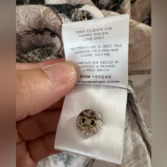 Cara Cara Blouse Hawaiian Beige Aloha - Size S - 3/4
Sleeves - Picture 9 of 10